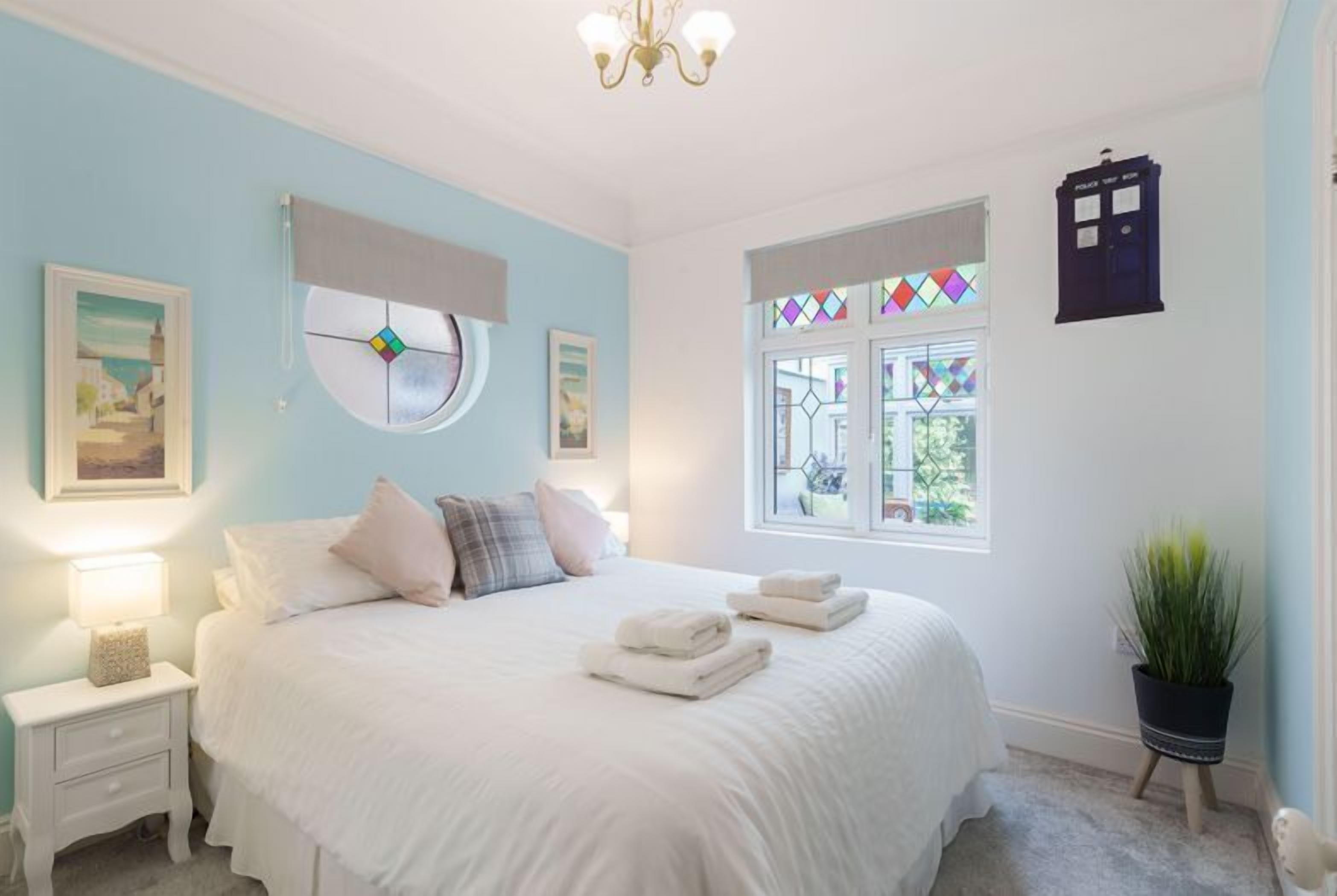 5 bedrooms, iron/ironing board, travel cot, free WiFi