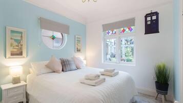5 bedrooms, iron/ironing board, travel cot, free WiFi