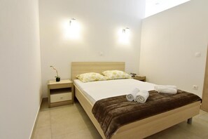 2 Schlafzimmer, kostenloses Internet, Bettwäsche