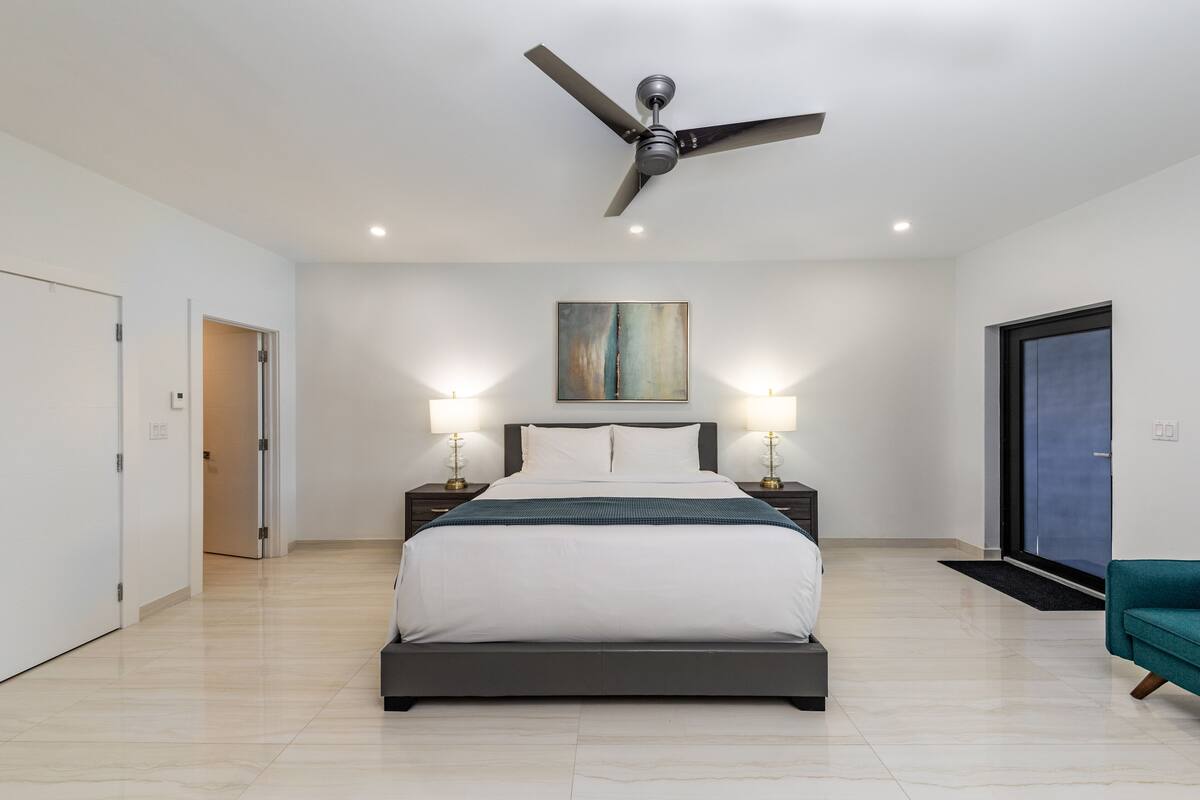 1 bedroom, hypo-allergenic bedding, pillow-top beds, in-room safe