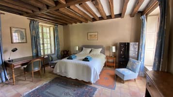 2 chambres, bureau, lit parapluie, Wi-Fi gratuit