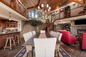Dining - A Lodge Feel in a Beautiful Private Home - EP Reg#3041 (Estes Park)