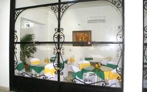 Dining - HOTEL CASA PABLO, ECOLOGICAL AND 100% HUILENSE (Neiva)