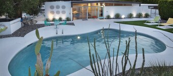 1960 Midcentury Modern Class 1 Historic Status Palm Springs Home Donald Wexler