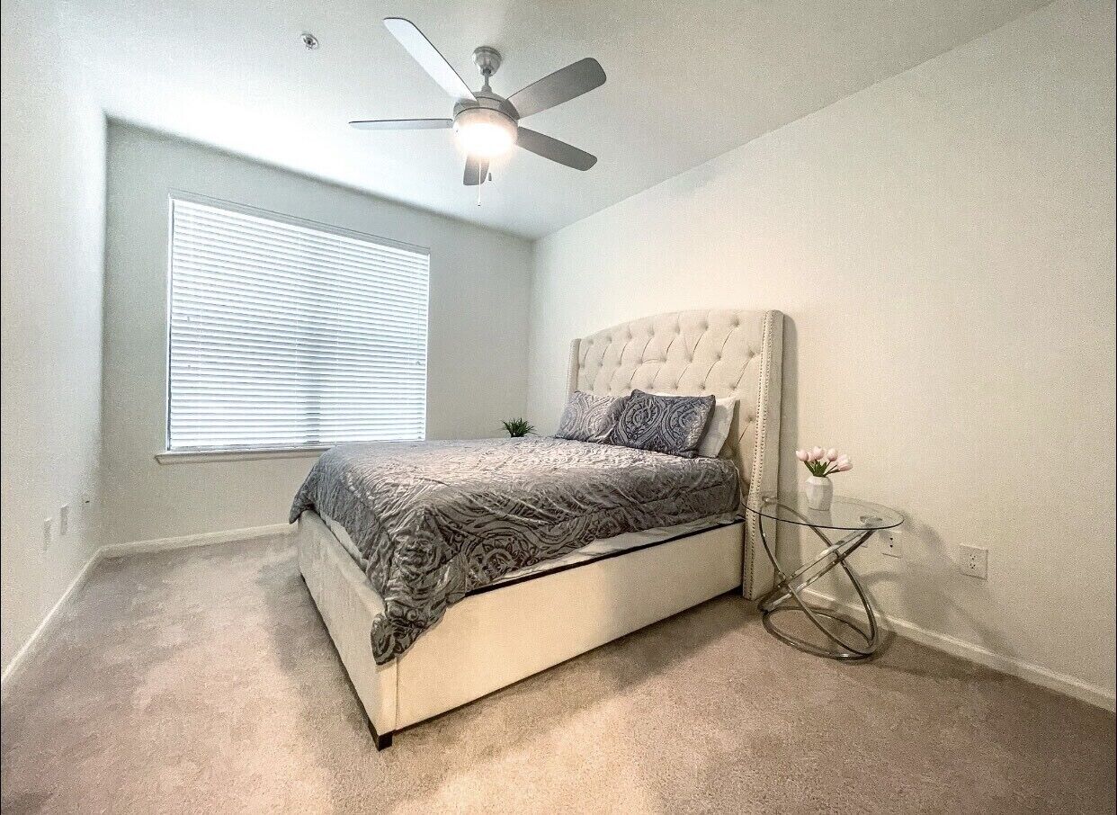 Shops of Legacy | Courtyard Patio - Volleyball Pool Gym