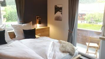 1 chambre, lit parapluie, Wi-Fi gratuit, draps fournis