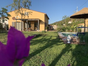 Property grounds - Villa "THE CELL"   (Marina di Campo)