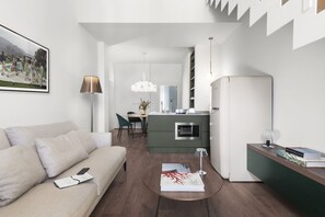 Living area - Cavour Deluxe apartment in Florence by Mmega (Firenze)