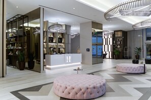 Exterior - Hyde Beach House-2706 (Hollywood)