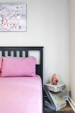 4 Schlafzimmer, Schreibtisch, Bügeleisen/Bügelbrett, kostenloses WLAN