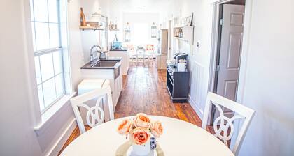 Firefly Farms - Country Guest Cottage