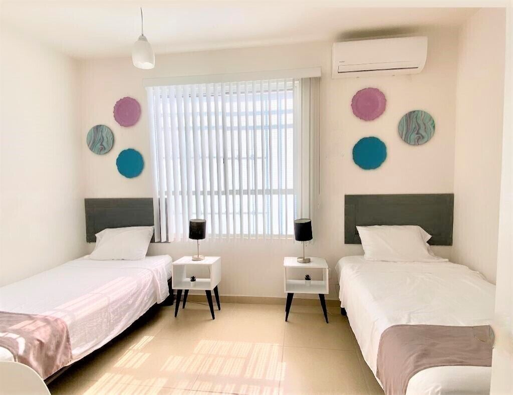 "Casa Bonita" fte alberca, AirAC