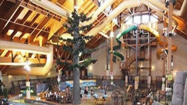 Pool - Jellystone Lodge (Warrens)