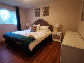 3 間睡房、熨斗/熨衫板、可攜式嬰兒床、免費 Wi-Fi