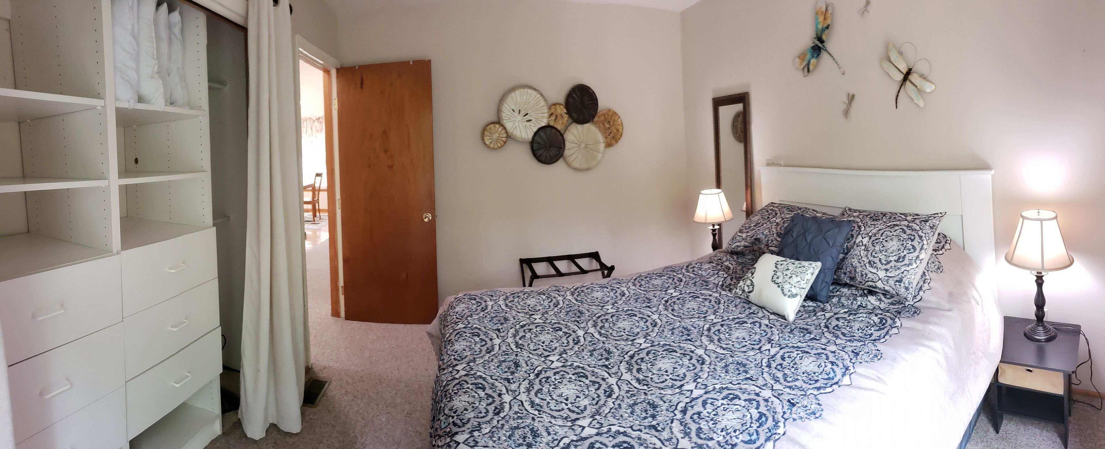 Dragonfly cottage 1/2 mile to Higgins Lake & 6 miles to snow/orv trail systems