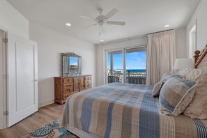 8 habitaciones, tabla de planchar con plancha y wifi gratis