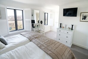 6 Schlafzimmer, Bügeleisen/Bügelbrett, WLAN, Bettwäsche