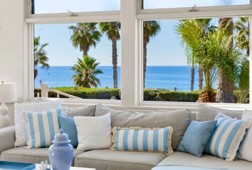 #1 Location, Spacious Beach House, Steps to Fun