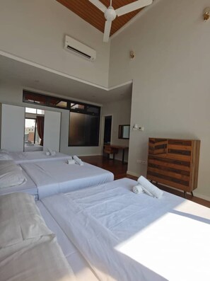 Exclusive-Villa | 4 Schlafzimmer, Bügeleisen/Bügelbrett, kostenloses WLAN, Bettwäsche