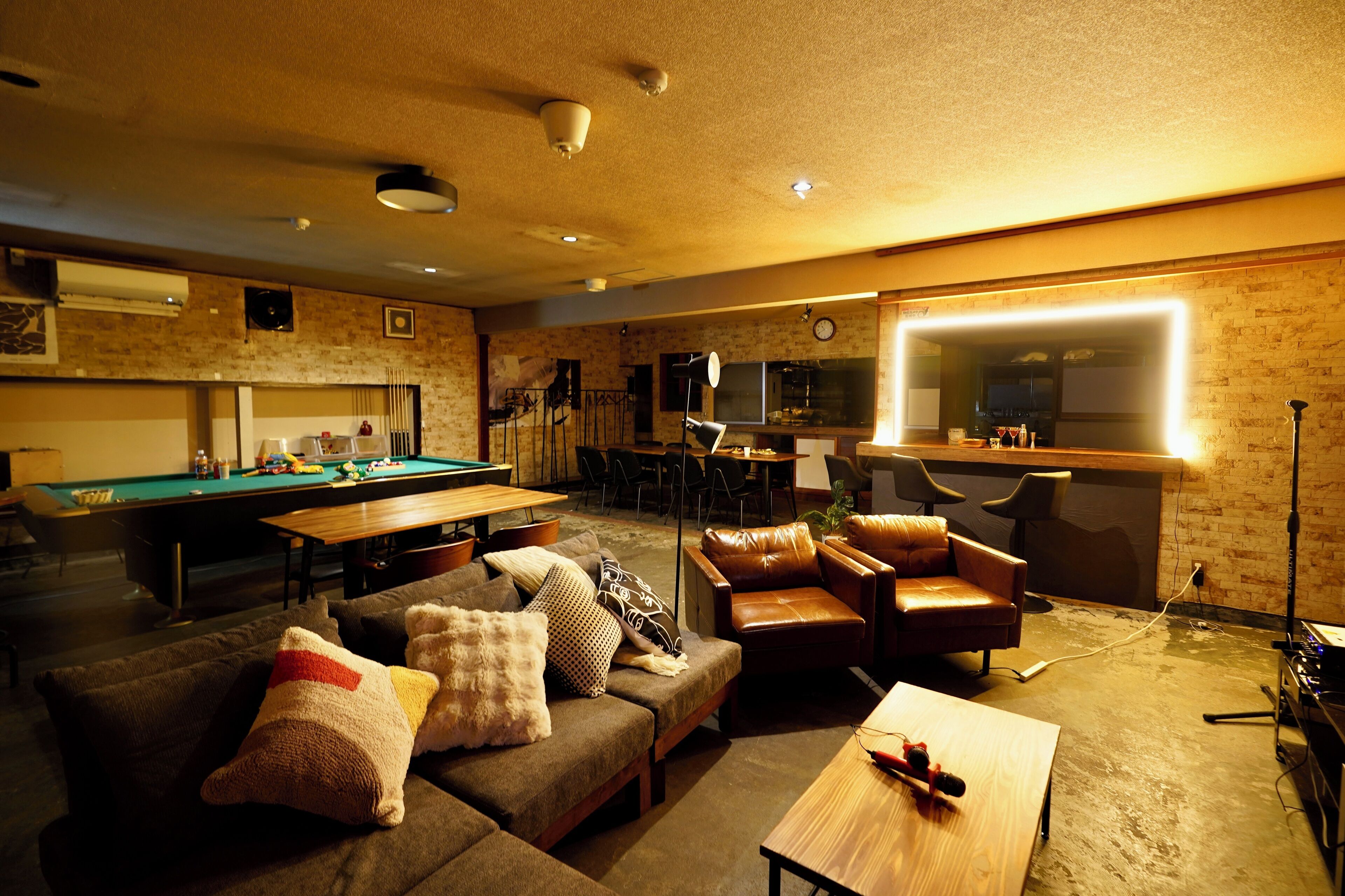 Private Vacation Home, Non Smoking | Living area | 65-inch LED TV with digital channels, TV, fireplace