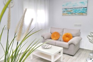 TV - Apartment Isabella Vejer (Vejer de la Frontera)