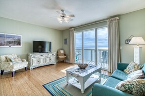 TV, DVD player, stereo - * West End PCB!* June 6 - 13th Open! (Panama City Beach)