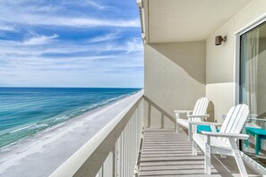 Property grounds - * June 10 - 13th Open! Beautiful, West End PCB! (Panama City Beach)