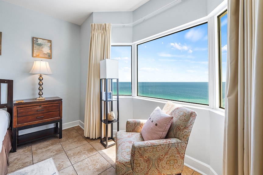 *Oct 11 - 15th Open* Beach Service! - Florida Panhandle