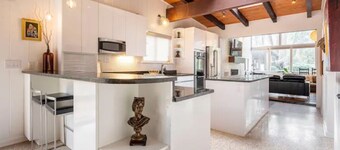 Buckhead Battle House - an MCM architectural masterpiece