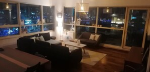Interior - Amazing 3 Bedrooms Apartment With Full Dubai Marina View (Dubaï)