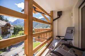 Property grounds - Apartment "Cinch Residenz Bun Sté" with Mountain View, Sauna & Balcony (San Vigilio di Marebbe)