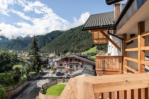 Apartment "Cinch Residenz Bun Sté" with Mountain View, Sauna & Balcony