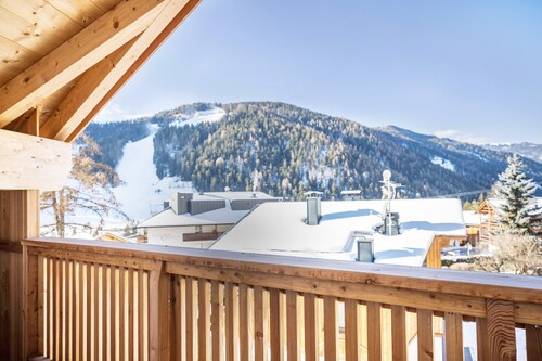 Ferienwohnung "Sis Residenz Bun Sté" mit Bergblick und Sauna