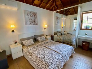 2 slaapkamers, reisbedje, wifi, beddengoed