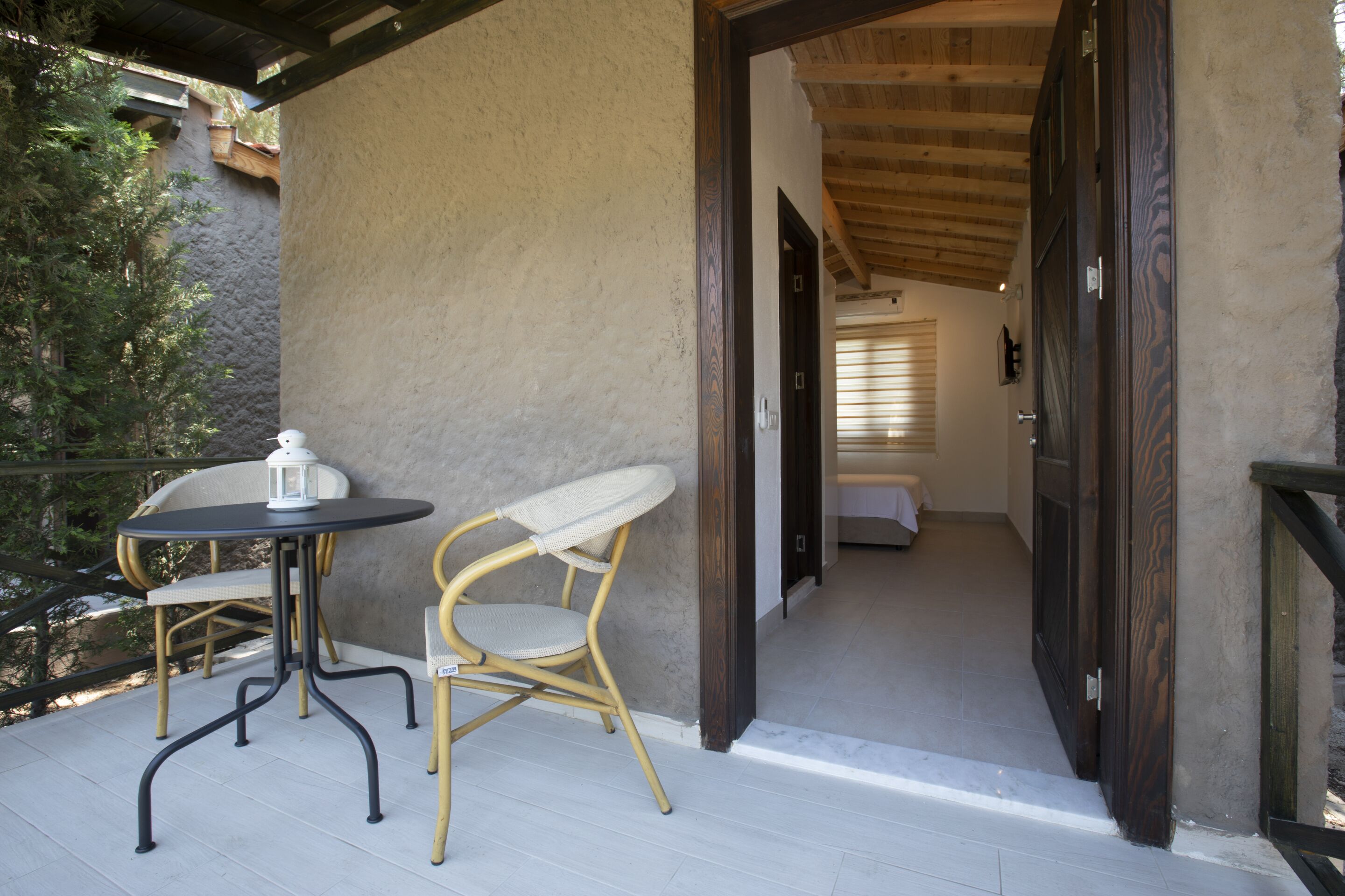 Bungalow – comfort, privat bad, hageutsikt | Utsikt fra balkong