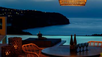 Villa de luna de miel, piscina privada, vistas al mar | Piscina privada