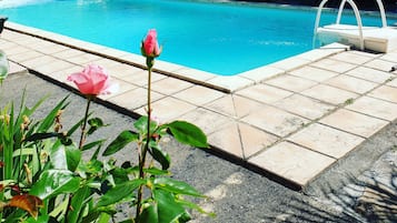 Utomhuspool