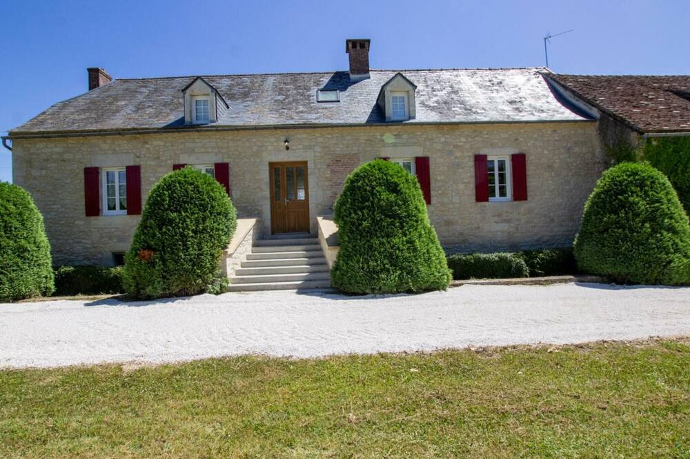 Gite Saint-Rabier, 4 bedrooms, 10 persons