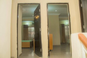 独立别墅, 多张床 | 3 多间卧室、熨斗/熨衣板、免费 WiFi、床单