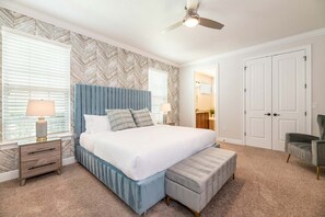 6 bedrooms, iron/ironing board, WiFi, bed sheets - Dazzling Villa with Themed Bedrooms at Reunion (Kissimmee)