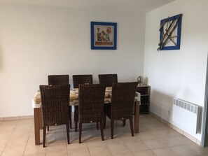 Dining - House (Le Verdon-sur-Mer)
