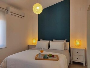 1 habitación, tabla de planchar con plancha, wifi gratis y ropa de cama 