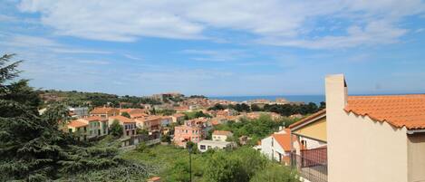 Vue depuis lâhĂ©bergement