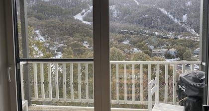 Penthouse two level Apartment with Mountain Views