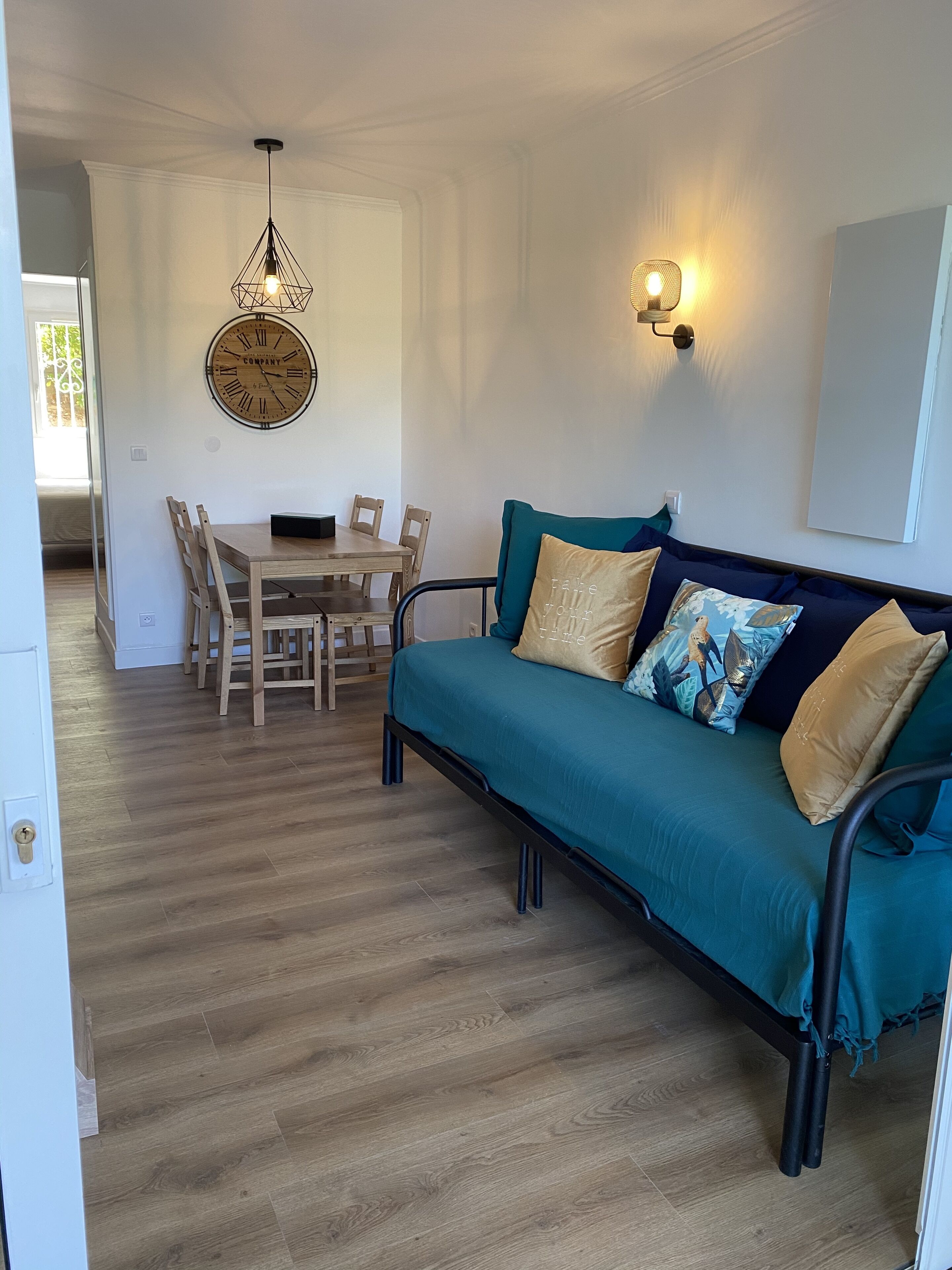 New apartment at Les Restanques in Grimaud, sea view and master bedroom.