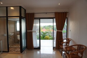 高級客房 | 書桌、免費 Wi-Fi、床單