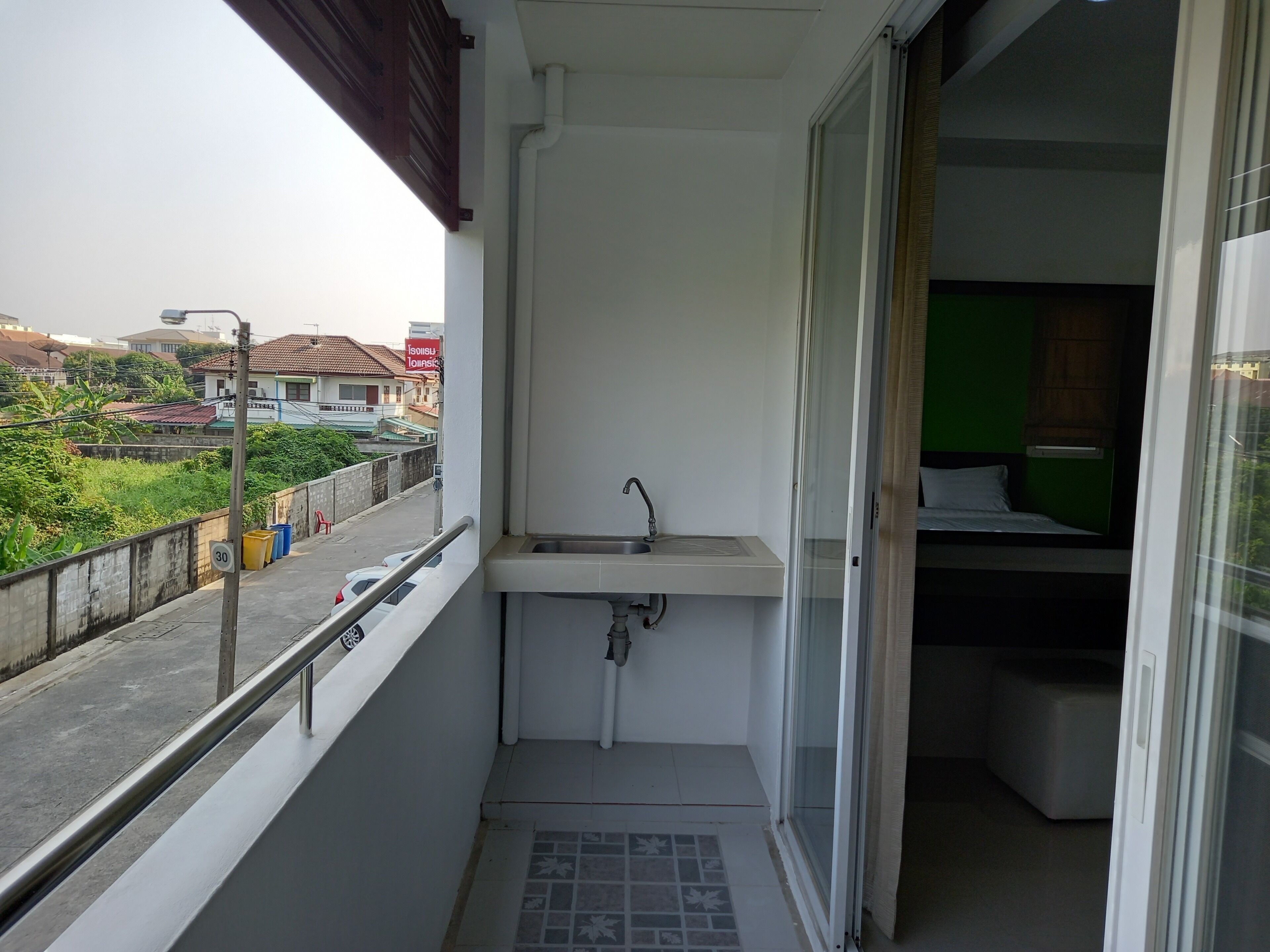 Photo - Ruan Plaisoi Apartment