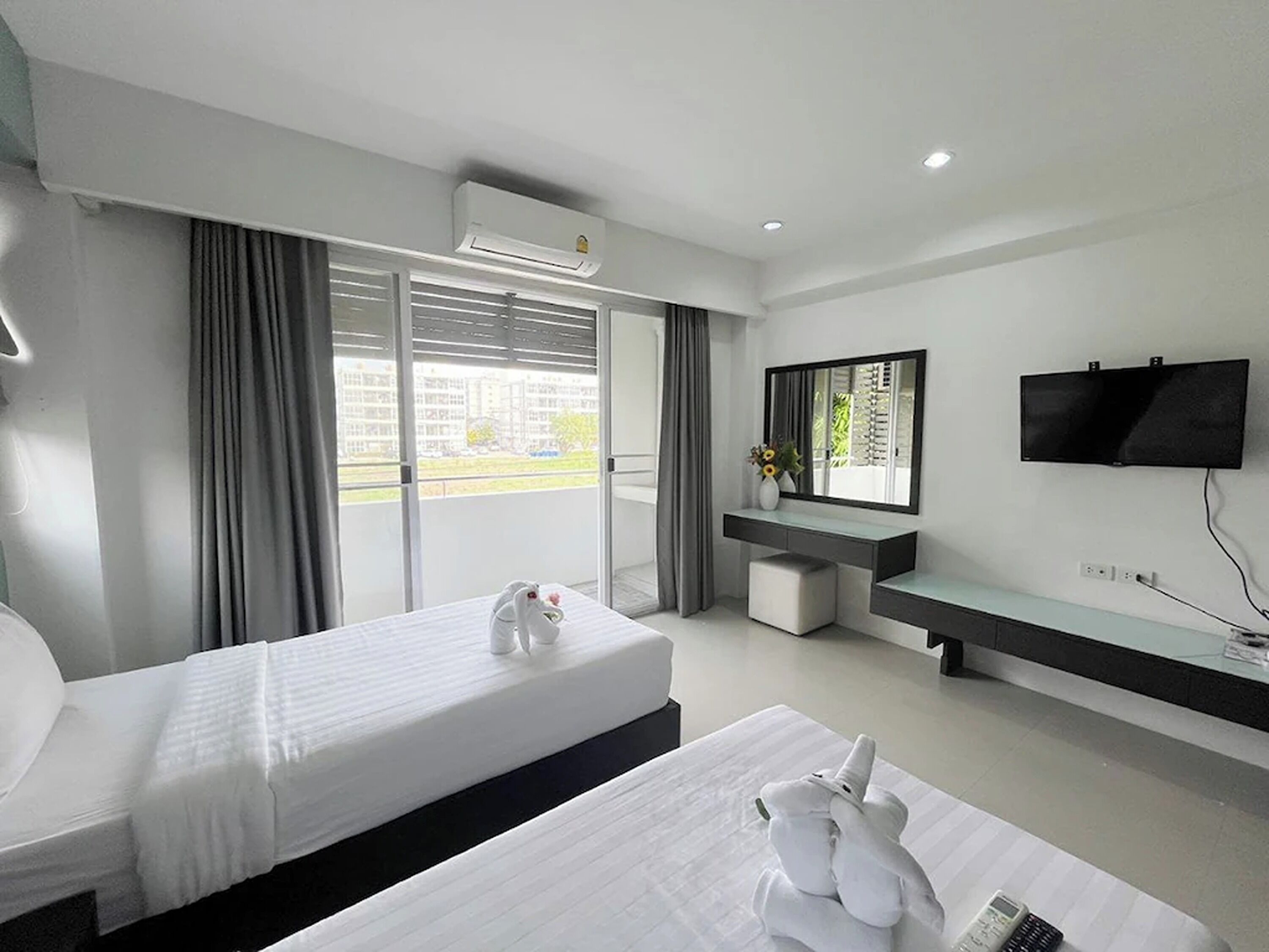 Photo - Ruan Plaisoi Apartment