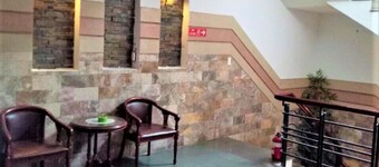 Khanh Dang Hotel
