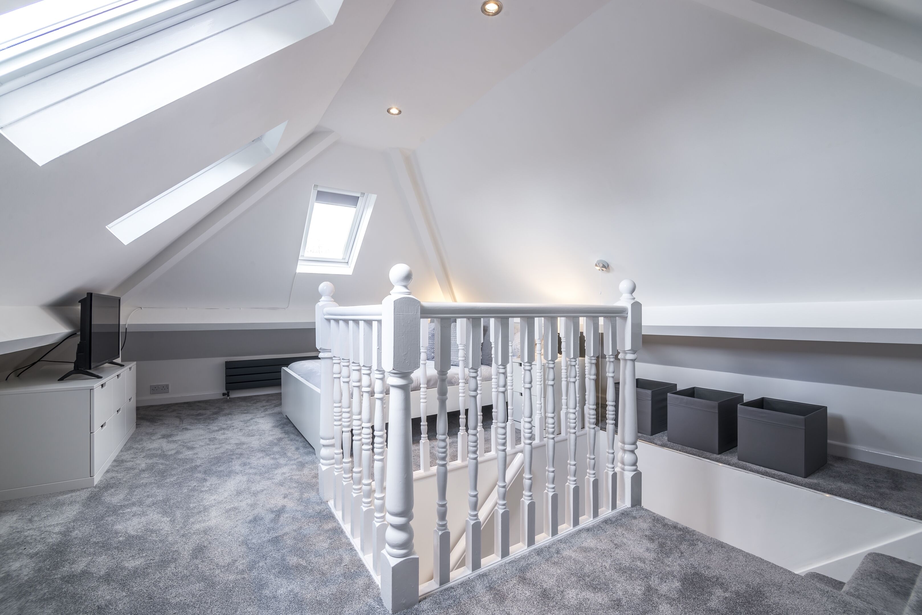 Ferienhaus (4 Bedrooms) | 4 Schlafzimmer, Bügeleisen/Bügelbrett, kostenloses WLAN, Bettwäsche